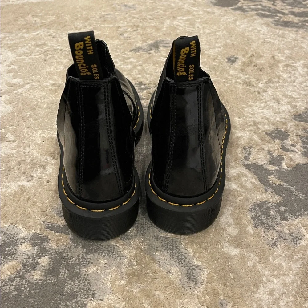 Dr Martens Bianca Smooth Black Leather
Chelsea Ankle Boots Women Size 7 - Picture 4 of 14